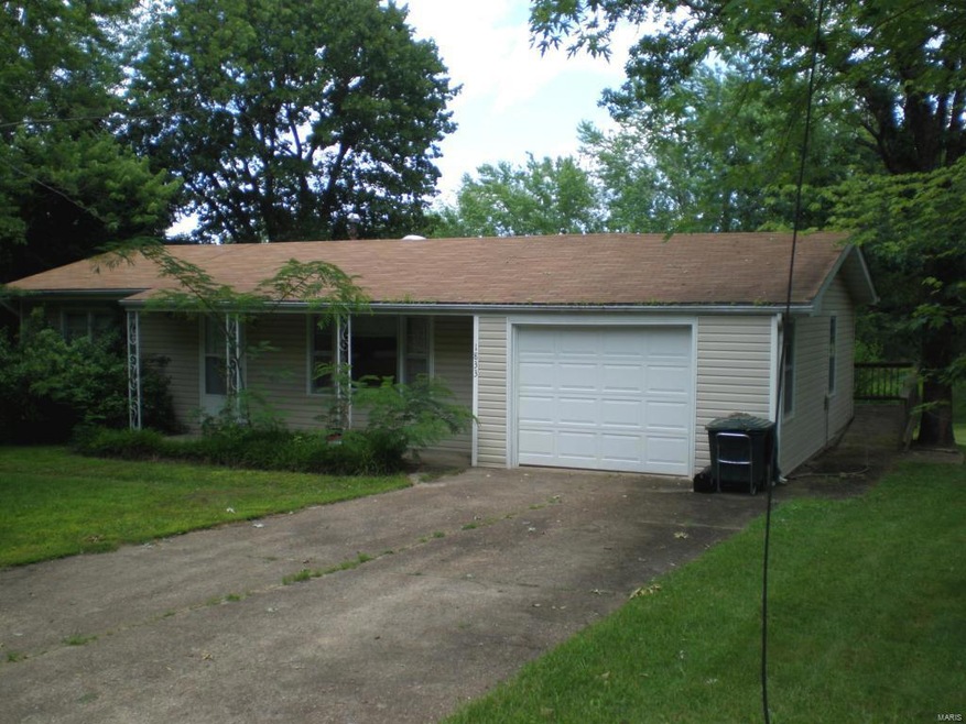 1833 Osage Dr, Rolla, MO 65401 - photo 1