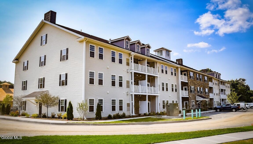 25 Hastings Dr unit 205, Albany, NY 12205 - photo 1