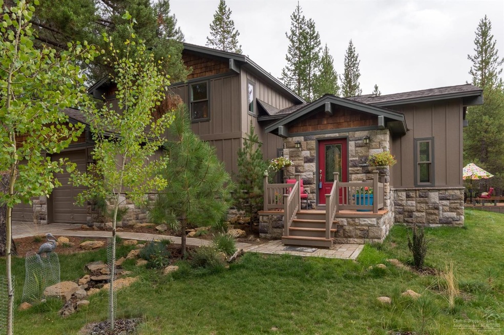 17711 Wickiup Ln, Sunriver, OR 97707 - photo 1