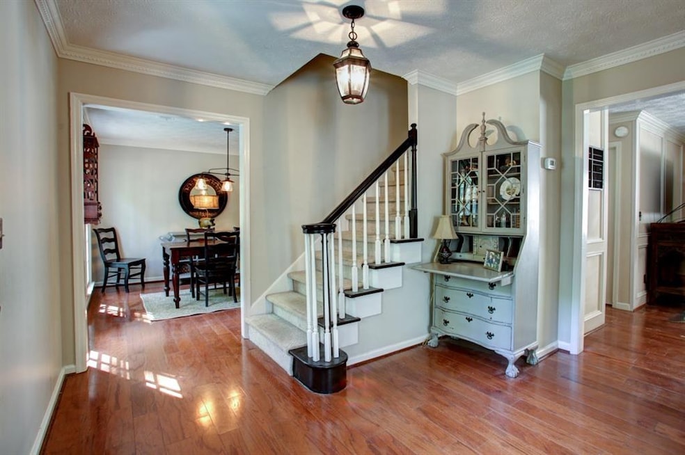 1472 Brookcliff Dr, Marietta, GA 30062 - photo 1