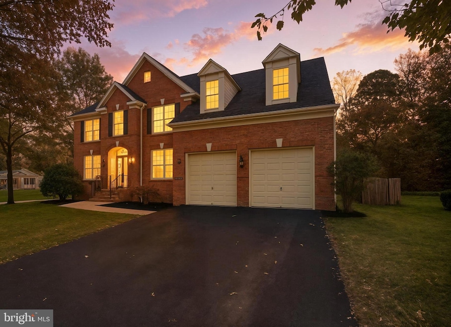 Under Contract $825,000