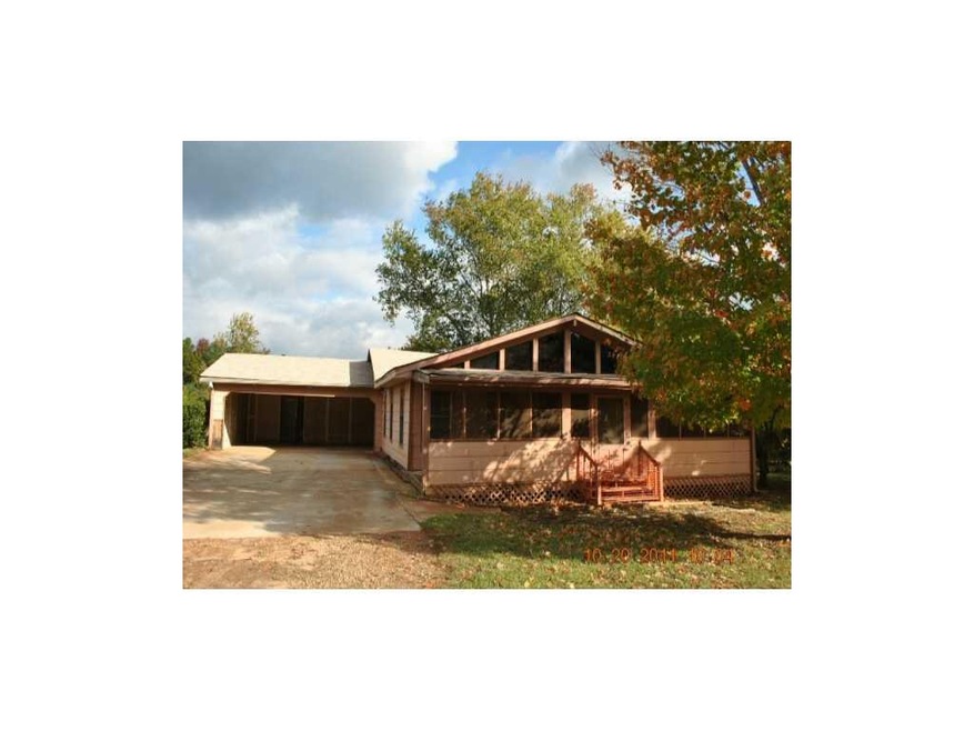 4590 Rosebud Dr SW, Snellville, GA 30039 - photo 1