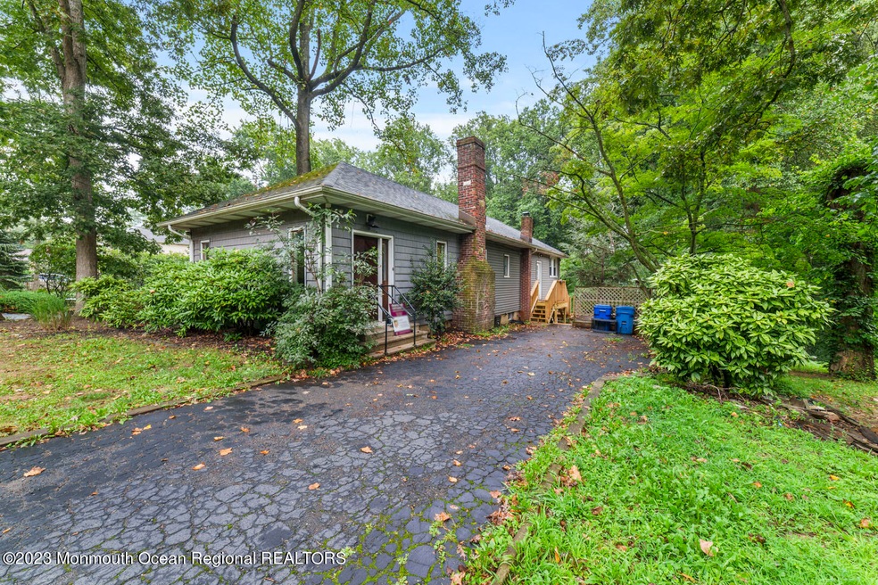 206 Red Hill Rd, Middletown, NJ 07748 - photo 1