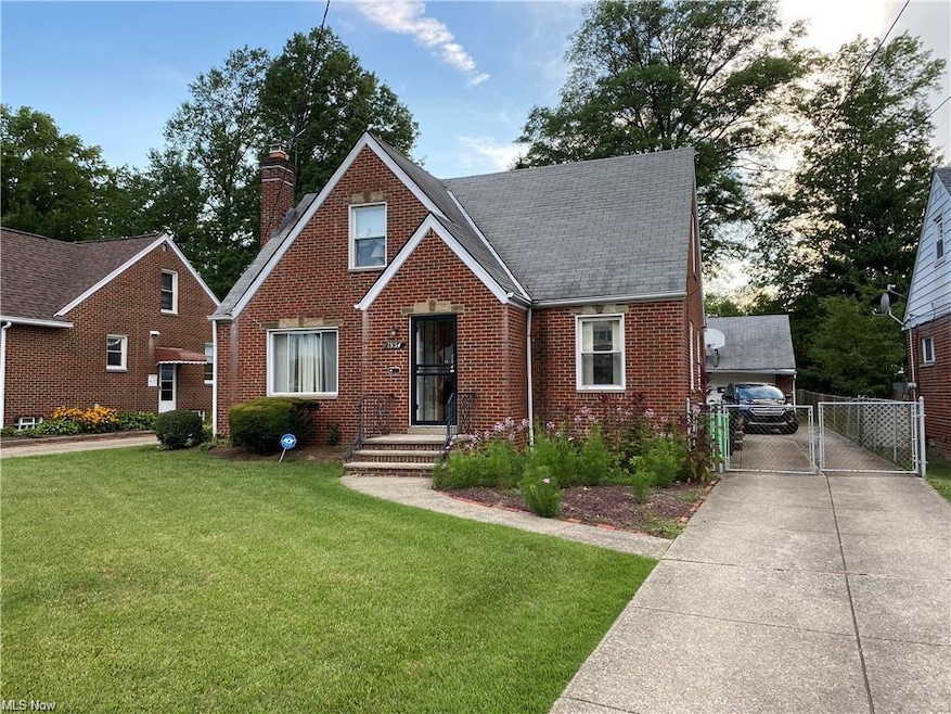 1534 E 254th St, Euclid, OH 44117 - photo 1