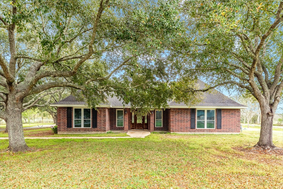 16803 County Road 831, Pearland, TX 77584 - photo 1
