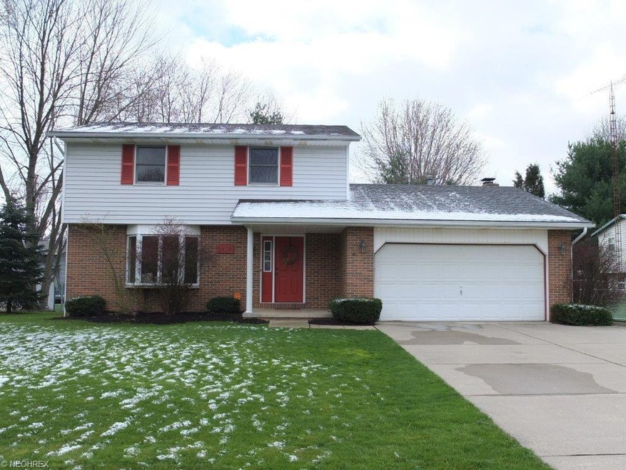Well maintained 3 bedroom, 2.5 bath home with fenc