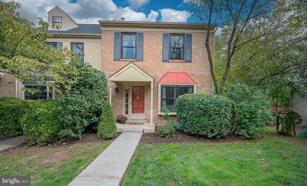 516 Canterbury Rd, Norristown, PA 19403 - photo 1