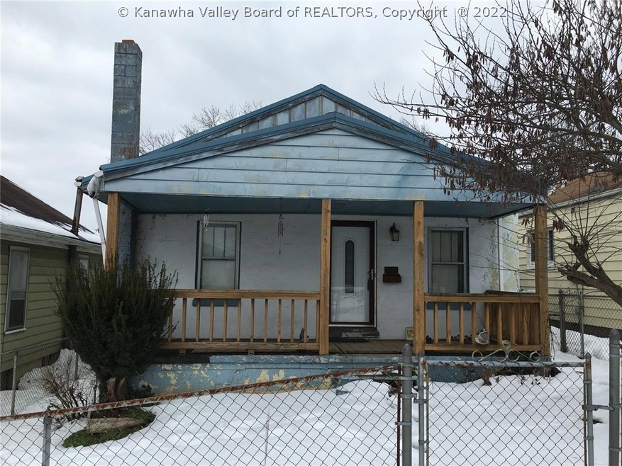 547 18th St, Dunbar, WV 25064 - photo 1