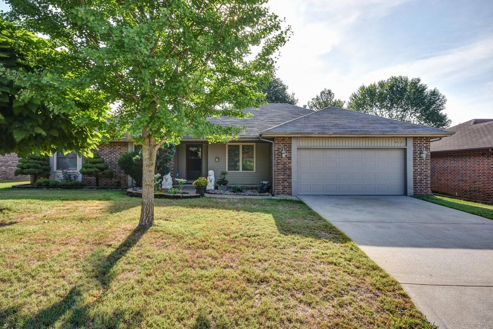 412 Hillcrest Ave-1