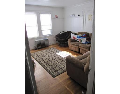 547 Hyde Park Ave unit 3, Roslindale, MA 02131 - photo 1