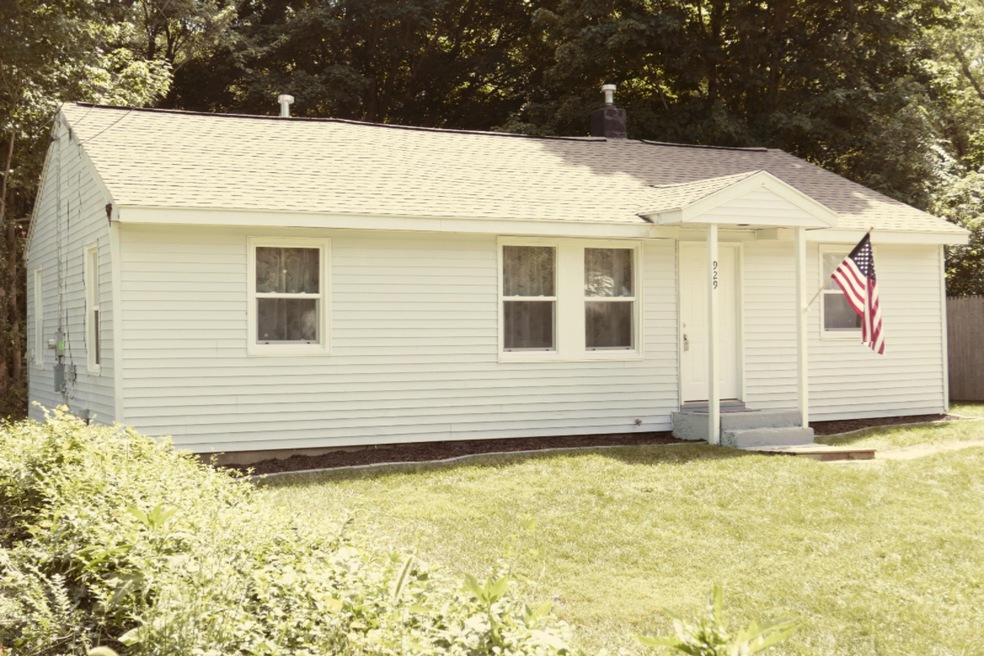 929 Edison St, Kalamazoo, MI 49004 - photo 1