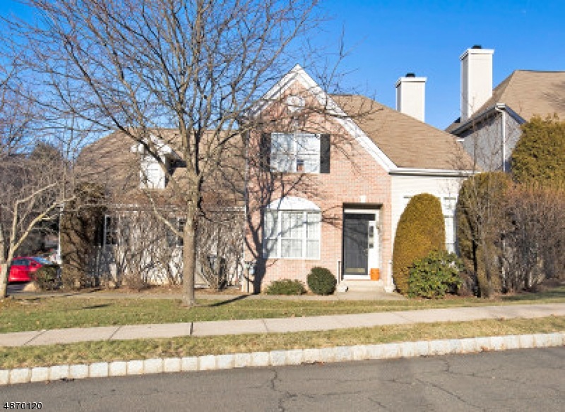 4 Windsor Place, Wayne, NJ 07470 - photo 1