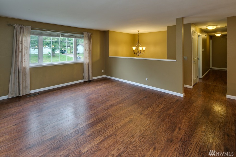 8826 Valley View Rd, Custer, WA 98240 - photo 1