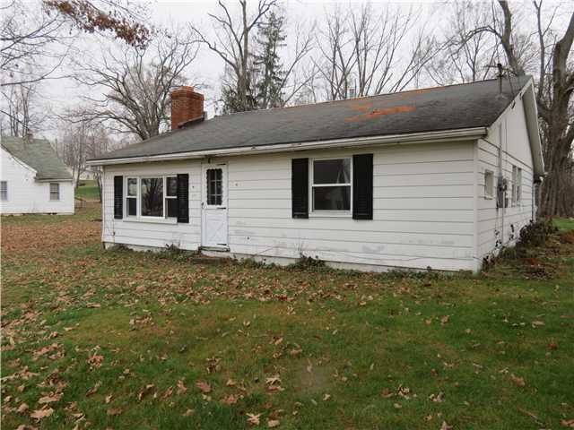 577 Lake Shore Blvd, Thornville, OH 43076 - photo 1