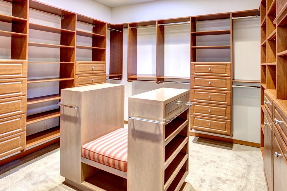 4820 W Mercer Way, Mercer Island, WA 98040 - photo 1