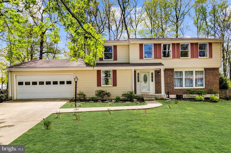 16017 Fairway Dr, Dumfries, VA 22025 - photo 1