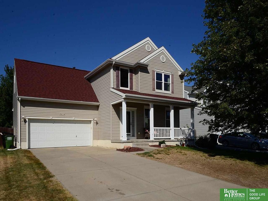 2414 S River Rock Dr, Papillion, NE 68046 - photo 1