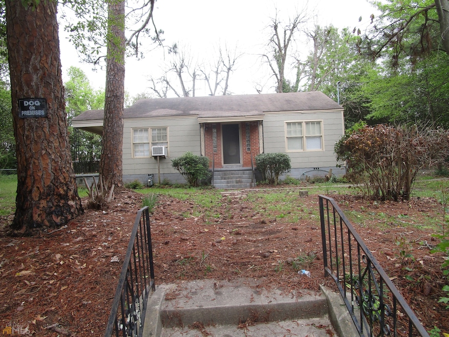 3874 Myrtle Ct, Macon, GA 31206 - photo 1
