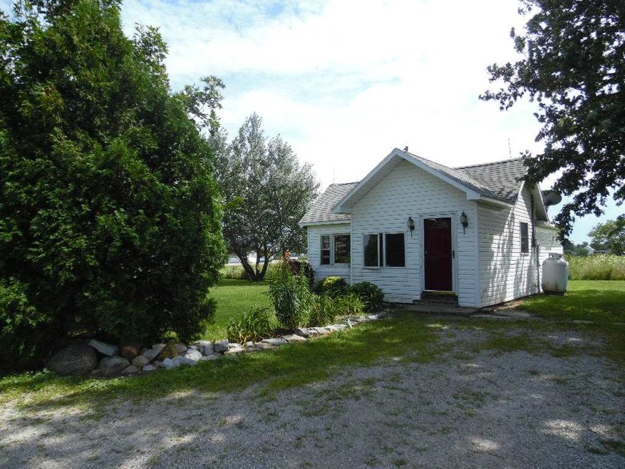 5516 S State Road 1, Bluffton, IN 46714 - photo 1