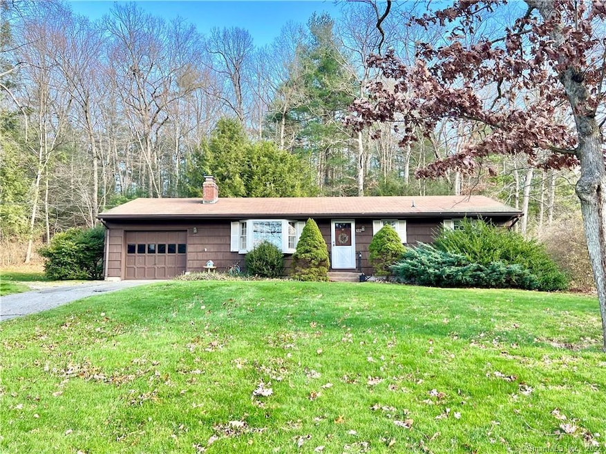 122 Weir St, Glastonbury, CT 06033 - photo 1