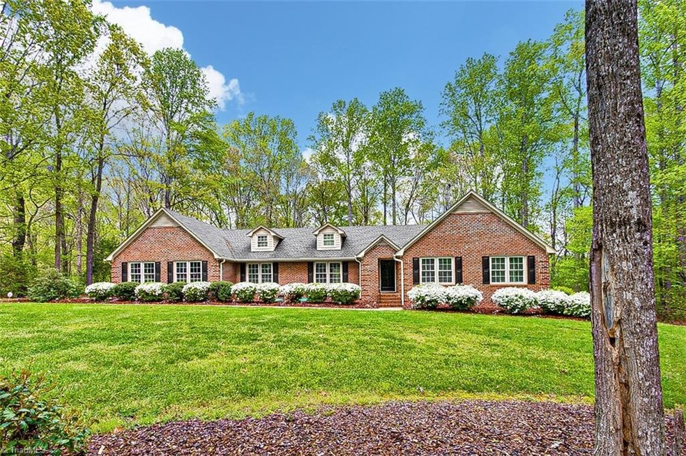 829 Laurel Dr, Asheboro, NC 27205 - photo 1