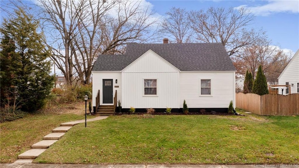 2006 Lindbergh Ct, New Albany, IN 47150 - photo 1