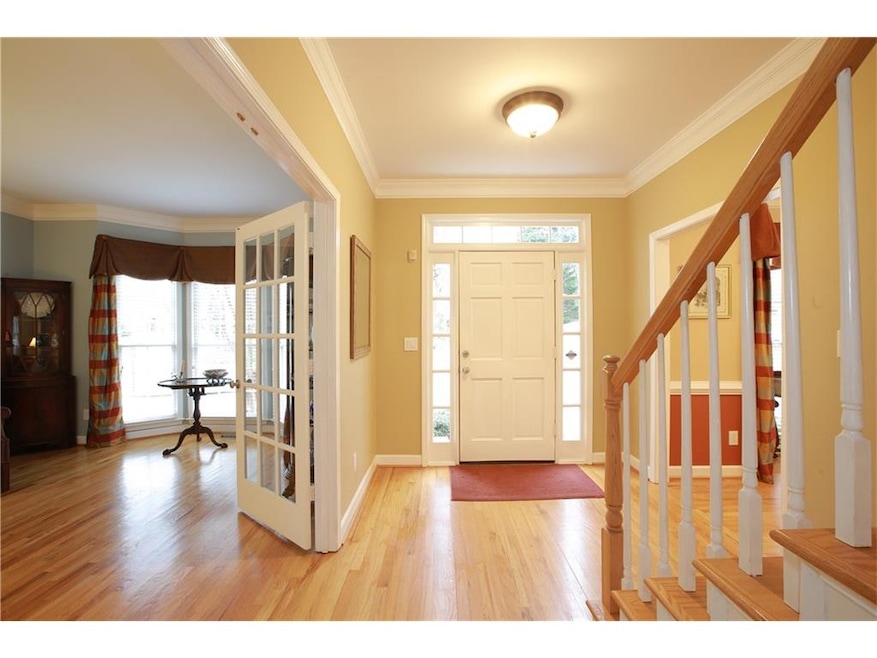 2910 Mountain Trace NE, Roswell, GA 30075 - photo 1