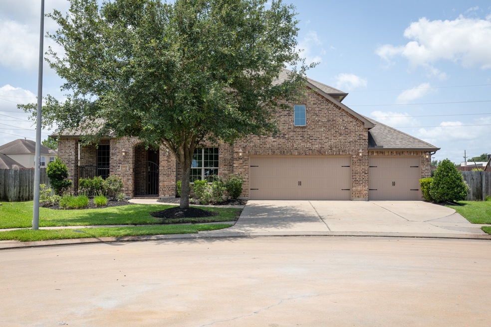 17743 Washburne Ln, Houston, TX 77095 - photo 1