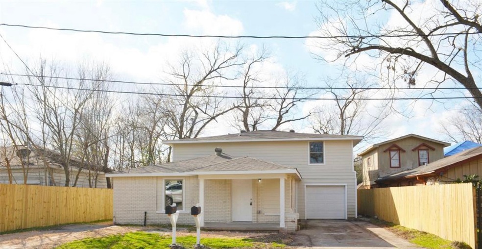 3007 Grovey St unit A, Houston, TX 77026 - photo 1