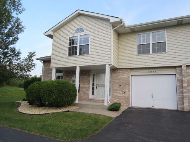 18063 Vista Dr unit 18063, Country Club Hills, IL 60478 - photo 1