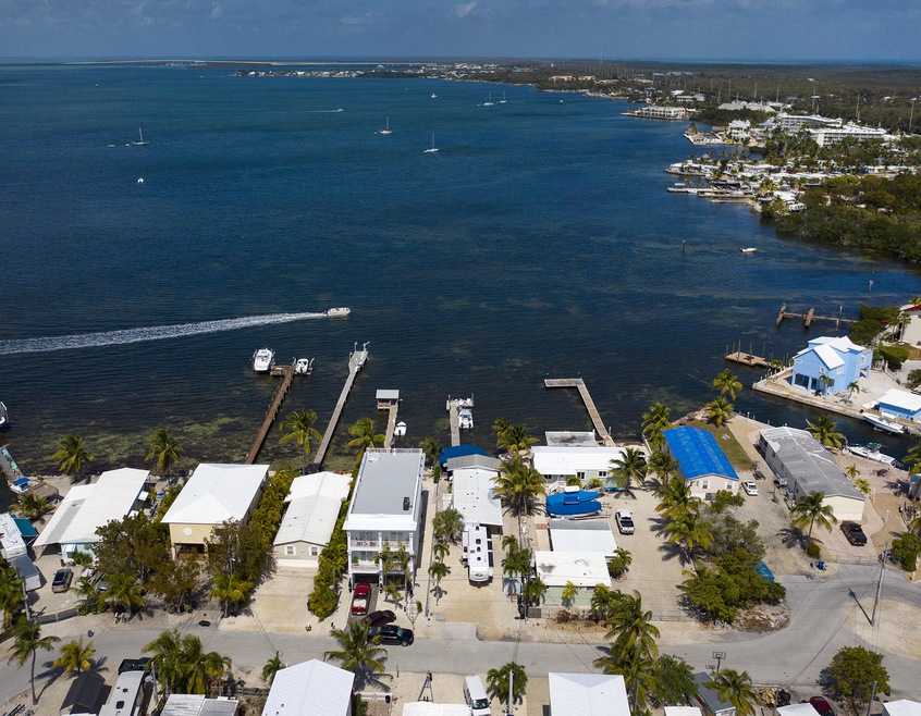 Bayfront Single Wide