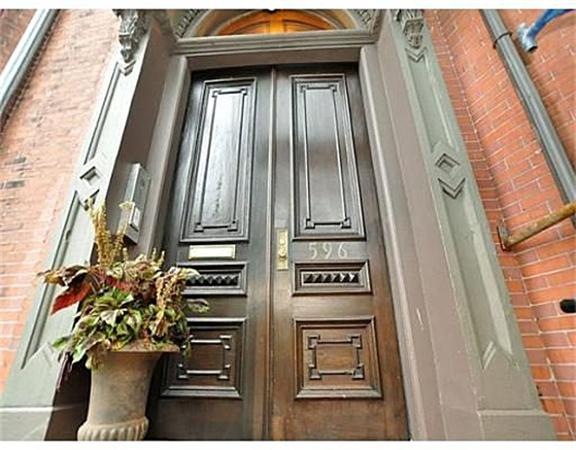 596 Tremont St unit 1, Boston, MA 02118 - photo 1