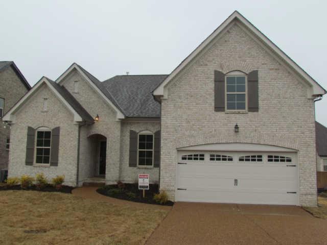 WELCOME TO 814 ROLLING CREEK DRIVE. THIS HOME HAS A DEEPER GARAGE THAN MOST.  IT MAY JUST FIT YOUR BOAT.