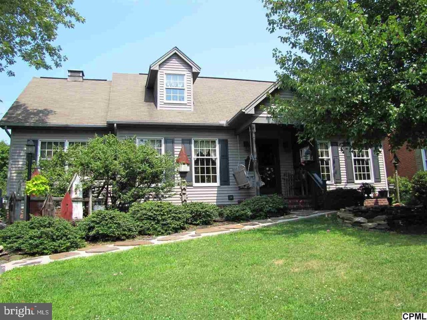 266 Carlisle Ave, Enola, PA 17025 - photo 1