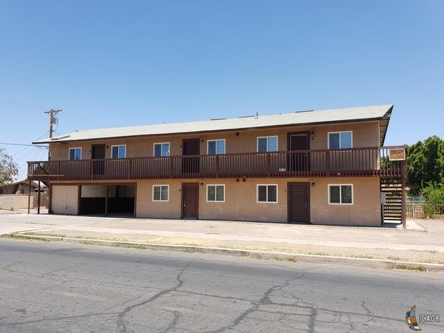 590 El Centro Ave unit 3 4 5, El Centro, CA 92243 - photo 1