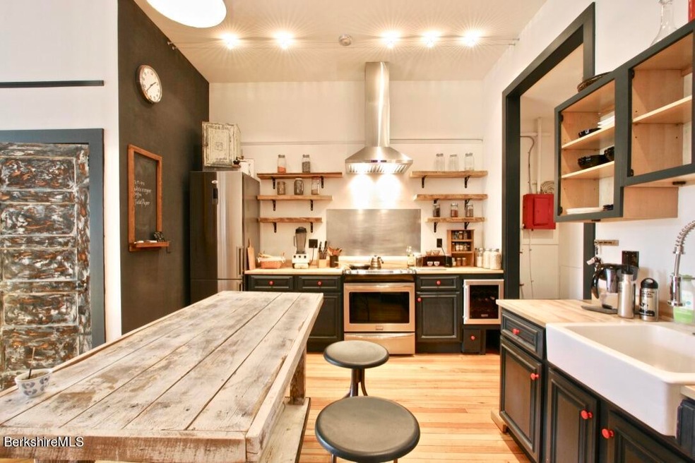 Kitchen area