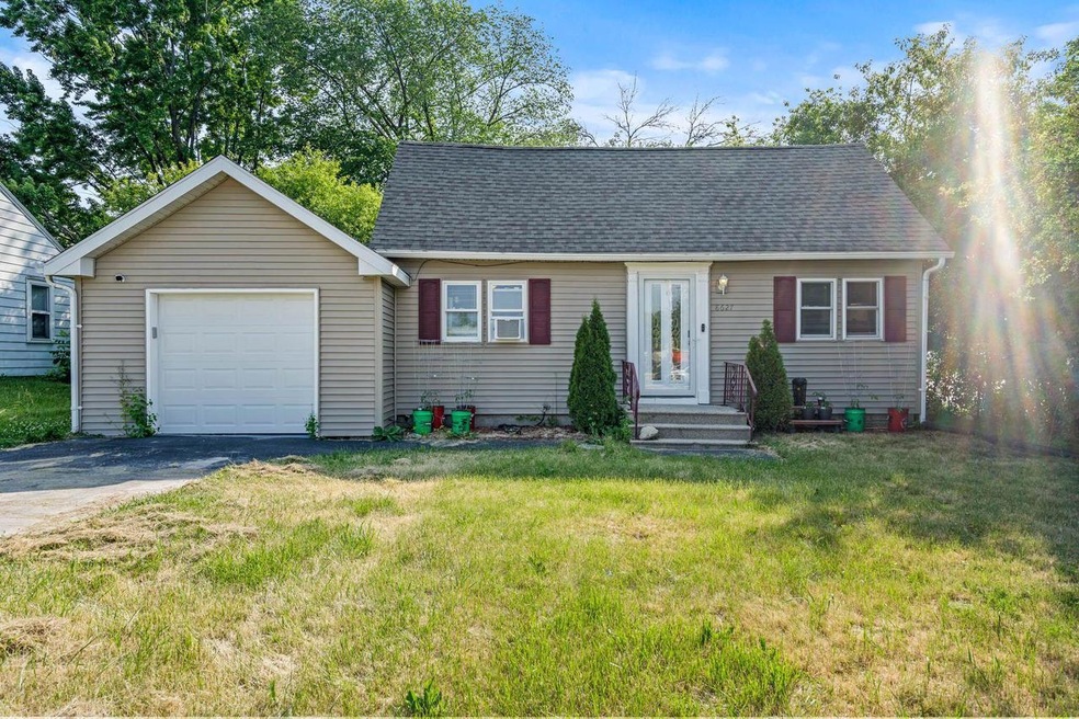 8627 N Granville Rd, Milwaukee-5