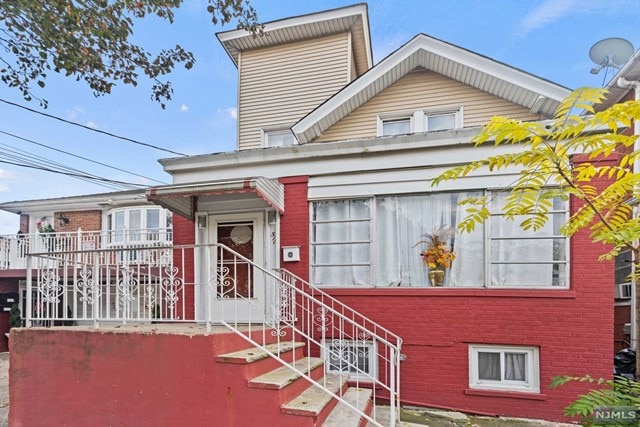 Sold $437,500 • Co-Listing Agent