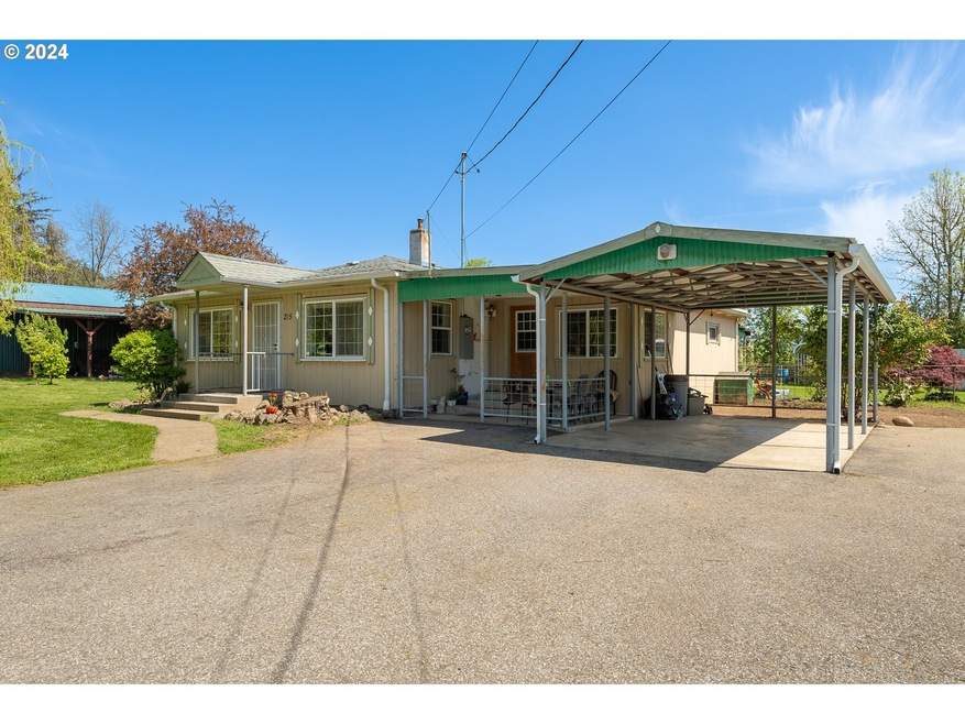 215 Northside Rd, Sutherlin, OR 97479 - photo 1