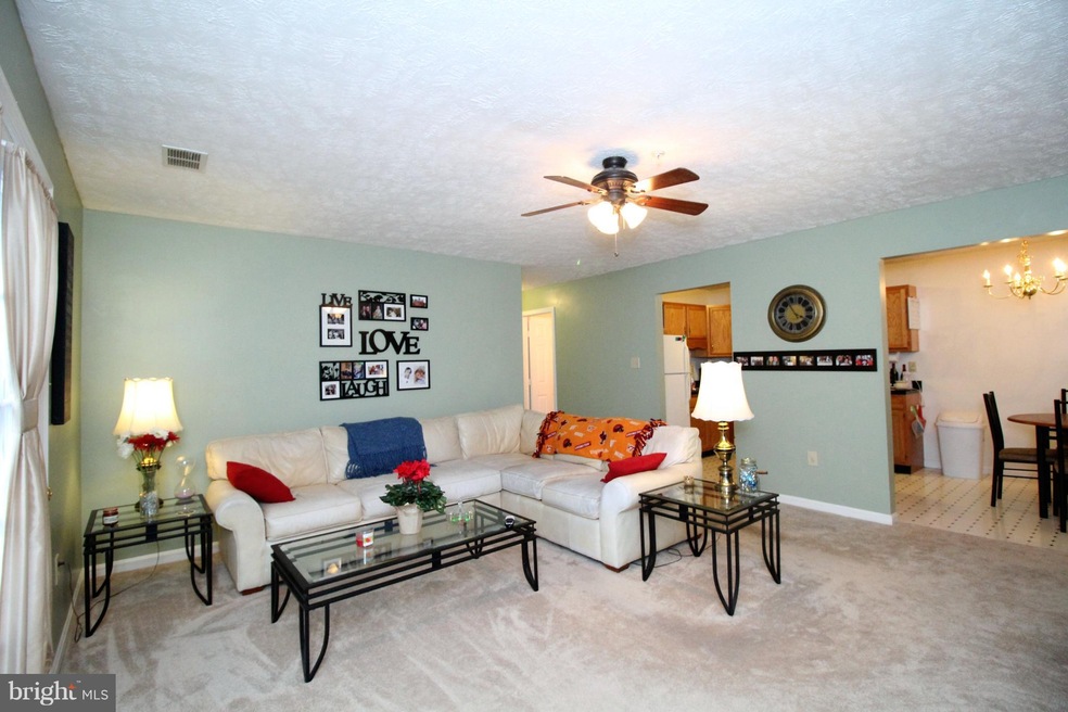 105 Hailey Ln unit D9, Strasburg, VA 22657 - photo 1