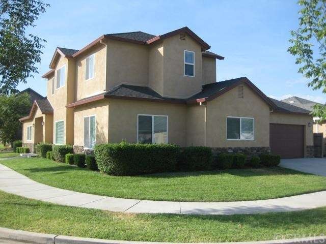 LARGE CORNER LOT