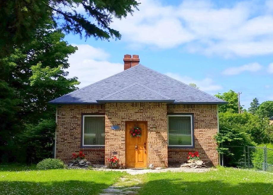 291 High St. front of home