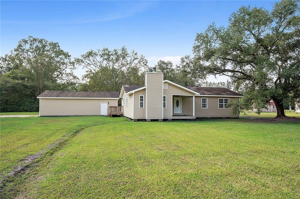 38084 Pine Street Extension, Pearl River, LA 70452 - photo 1