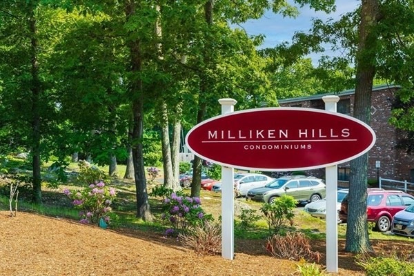 Milliken Hills Condominiums unit 24, Franklin, MA 02038 - photo 1