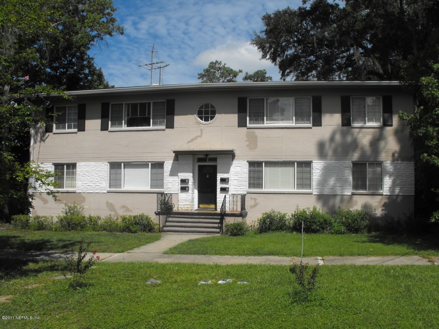 3637 Oak St unit 4, Jacksonville, FL 32205 - photo 1