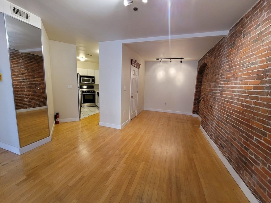 100 Fulton St unit 3K, Boston, MA 02109 - photo 1