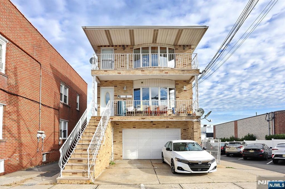 1150 70th St unit 2, North Bergen, NJ 07047 - photo 1