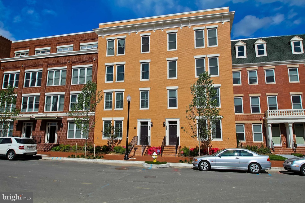 2209 Main Line Blvd unit 101, Alexandria, VA 22301 - photo 1