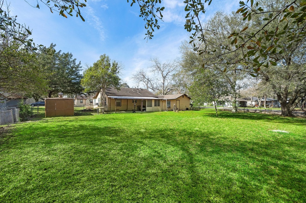 7903 Church St, Needville, TX 77461 - photo 1