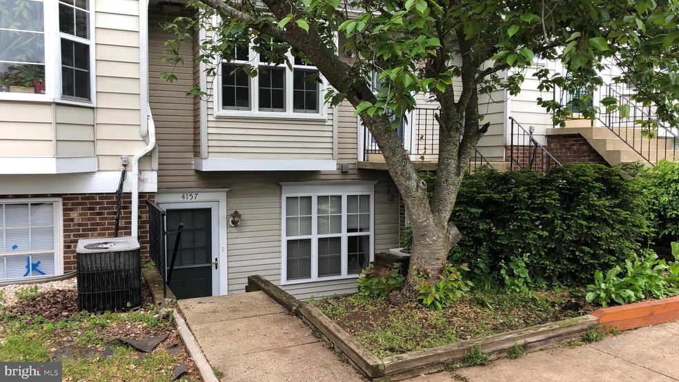 4157 Pleasant Meadow Ct unit 96F, Chantilly, VA 20151 - photo 1